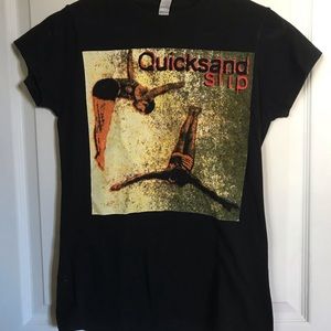 Women’s Quicksand Slip tshirt size Medium